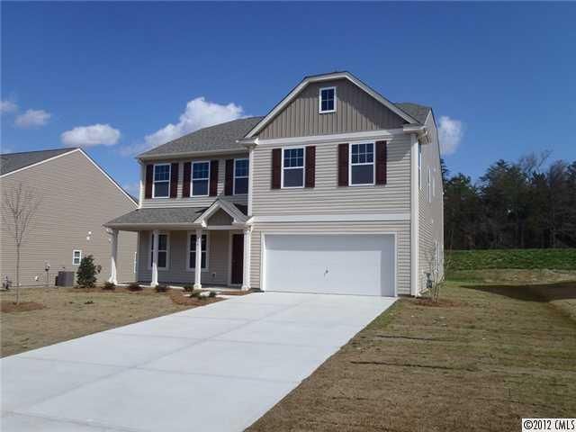 935 Pointe Andrews Dr #3, Concord, NC 28025