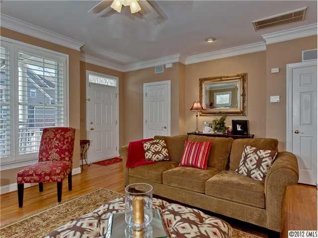 2921 Manor Rd, Charlotte, NC 28209