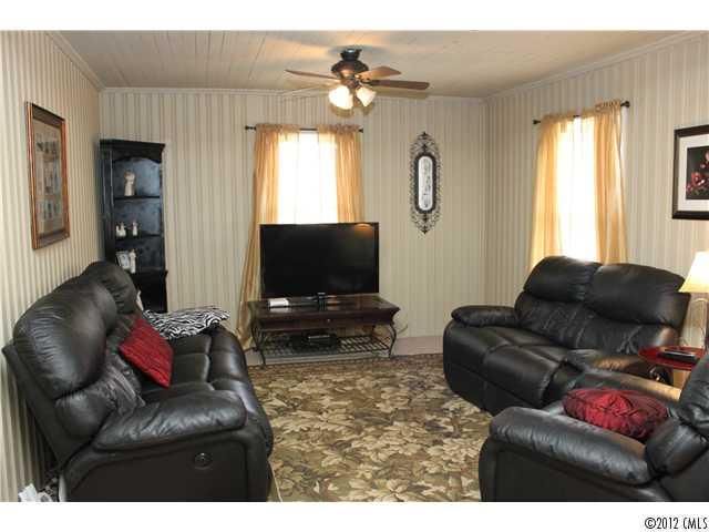 144 Fraley Rd, Gastonia, NC 28052