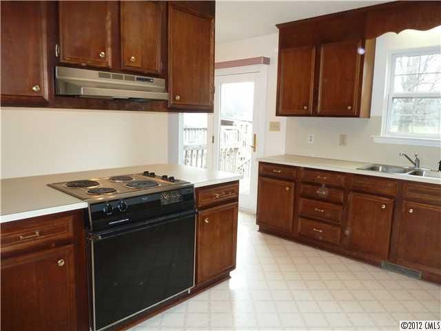 5022 Mammoth Oaks Dr, Monroe, NC 28110