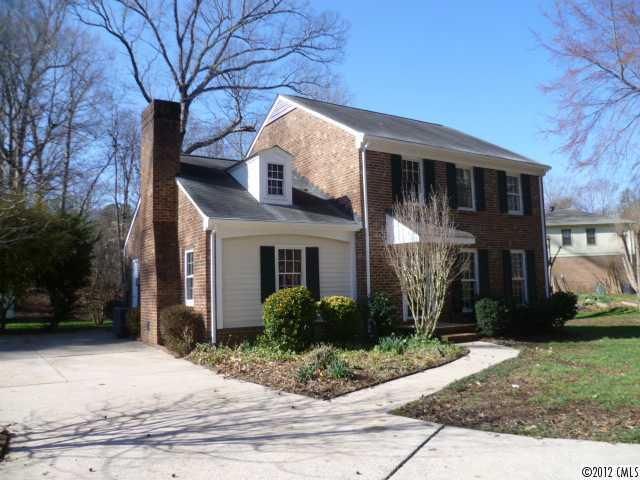701 Swift Ct, Charlotte, NC 28105