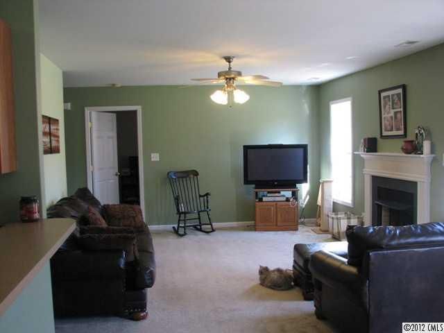 1408 Wall St, Waxhaw, NC 28173