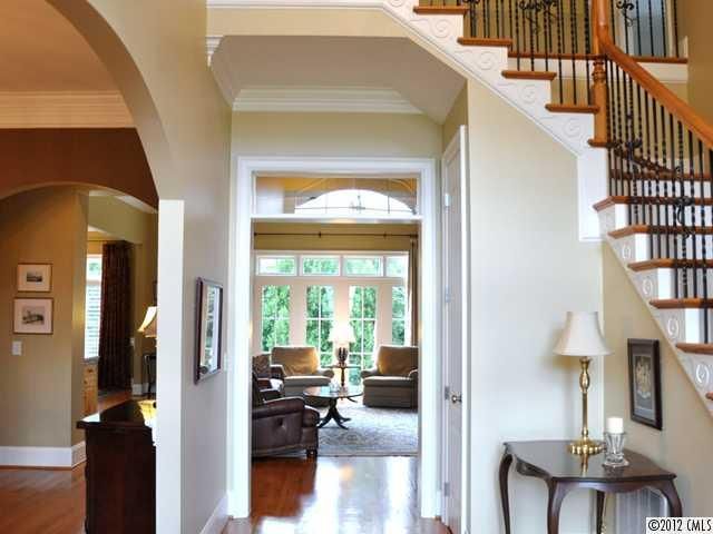 19111 Golden Bear Cir, Davidson, NC 28036