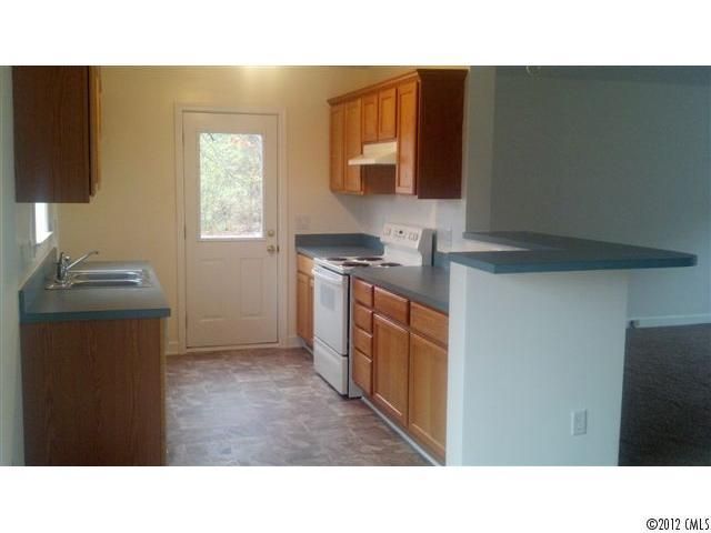 521 Brevard St, Statesville, NC 28677