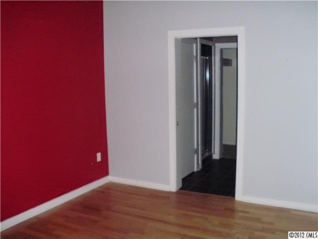 525 E 6th St #108, Charlotte, NC 28202