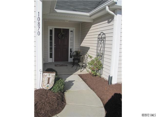 10870 Storehouse Ct, Davidson, NC 28036