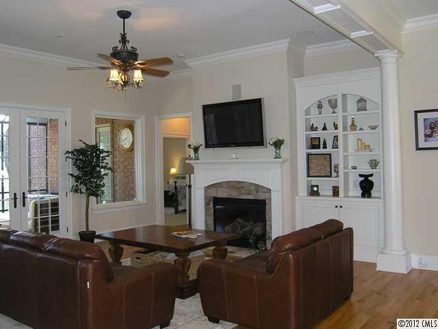 7816 Chapel Creek Dr, Denver, NC 28037