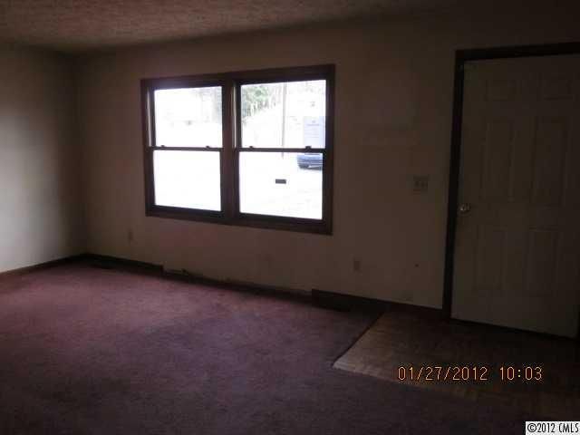 113 State St, High Shoals, NC 28077