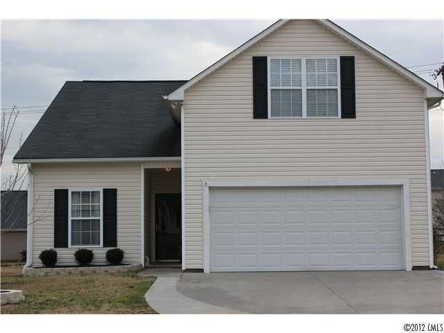 908 Harbour View Cir, Kannapolis, NC 28083