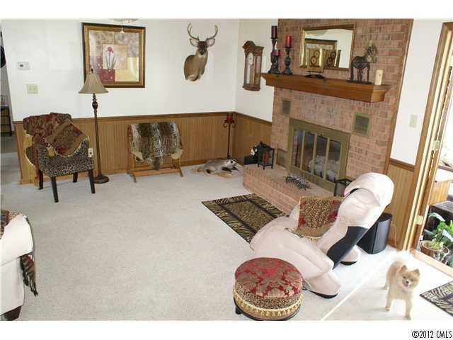 169 Sundown Rd, Mooresville, NC 28117
