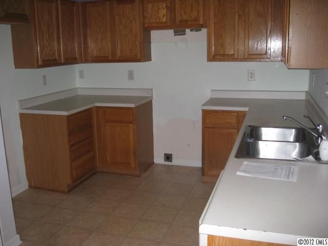 6603 Sunman Rd, Charlotte, NC 28216