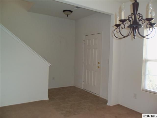 3406 Charterhall Ln, Charlotte, NC 28215