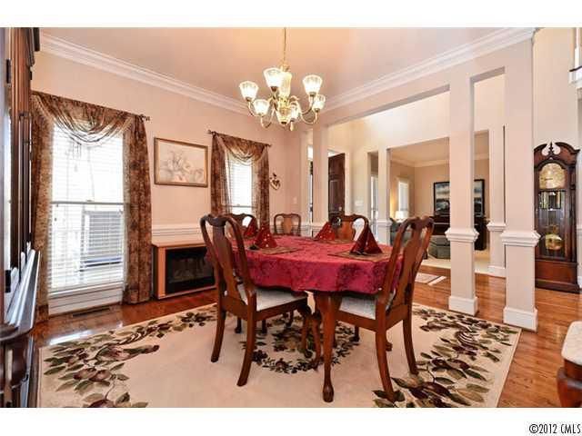 5088 Cambridge Oaks Dr, Matthews, NC 28104