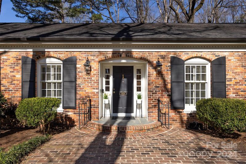3628 Severn Ave, Charlotte, NC 28210