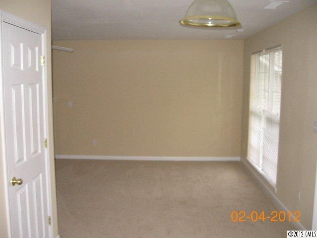 7221 Stoney Place Ct, Charlotte, NC 28262
