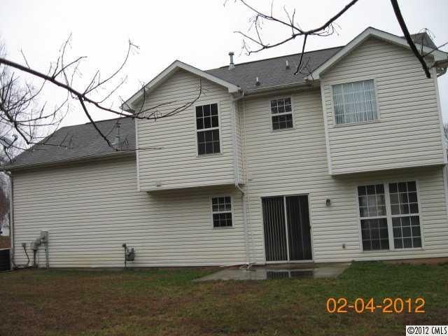 7221 Stoney Place Ct, Charlotte, NC 28262