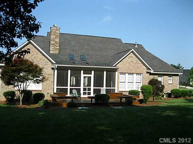 6650 Fox Ridge Cir, Davidson, NC 28036