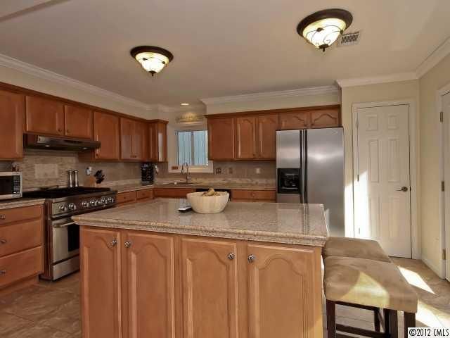 3122 Point Clear Dr, Tega Cay, SC 29708