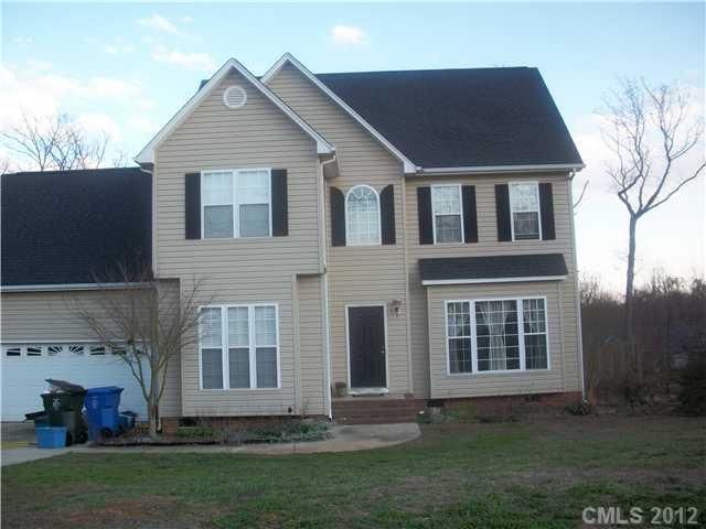 930 Caroline Cir, Kings Mountain, NC 28086