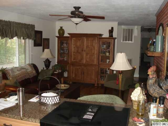 8310 Albemarle Rd, Charlotte, NC 28227