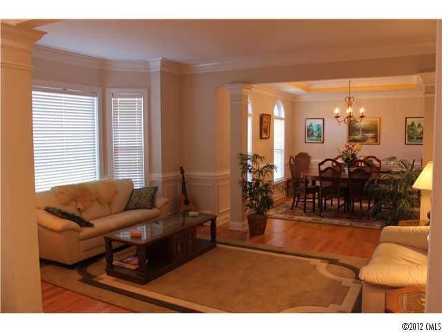 2675 Beulah Church Rd, Matthews, NC 28104