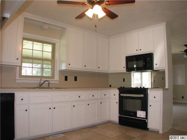 334 Tiffany Dr, Concord, NC 28027