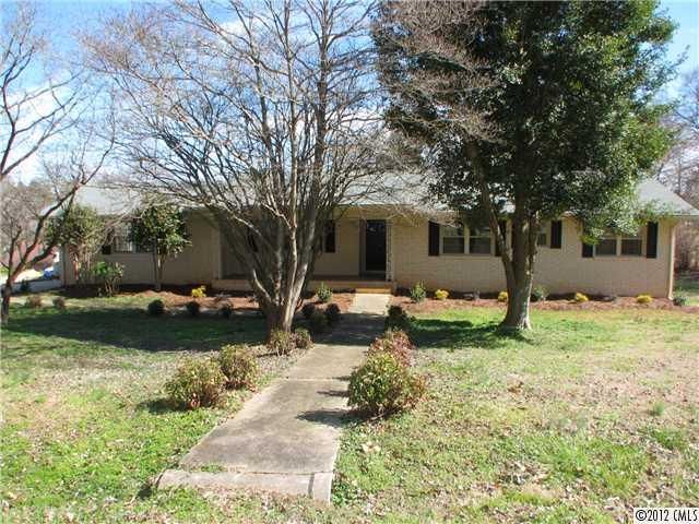 334 Tiffany Dr, Concord, NC 28027