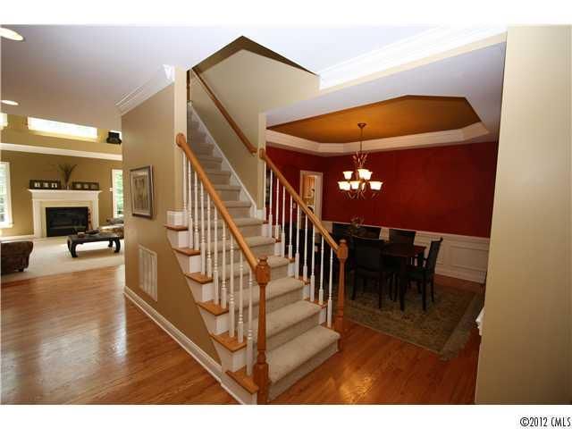 5606 Hartfield Downs Dr, Charlotte, NC 28269