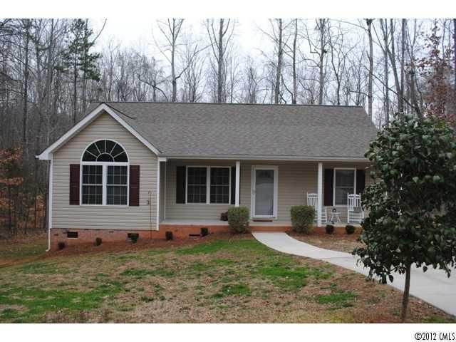 114 Mccall St #13, Clover, SC 29710
