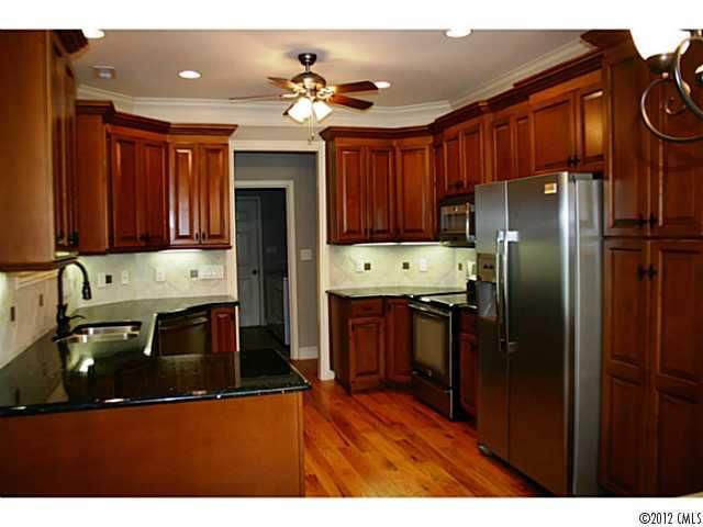 3520 Maple Wood Dr, Denver, NC 28037