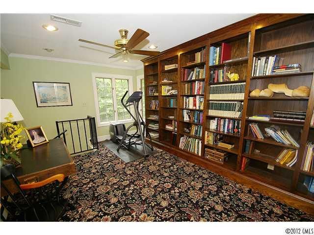4831 Drakestone Ct, Charlotte, NC 28226