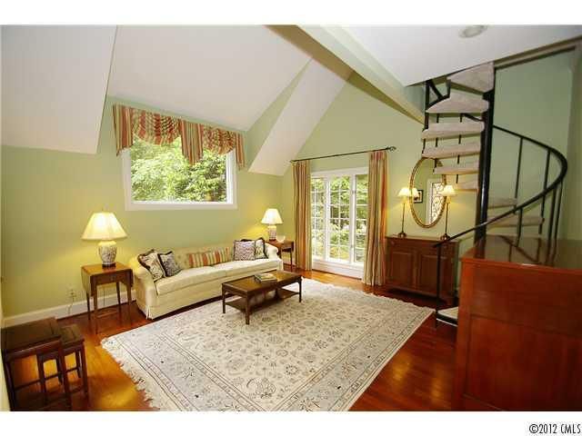 4831 Drakestone Ct, Charlotte, NC 28226