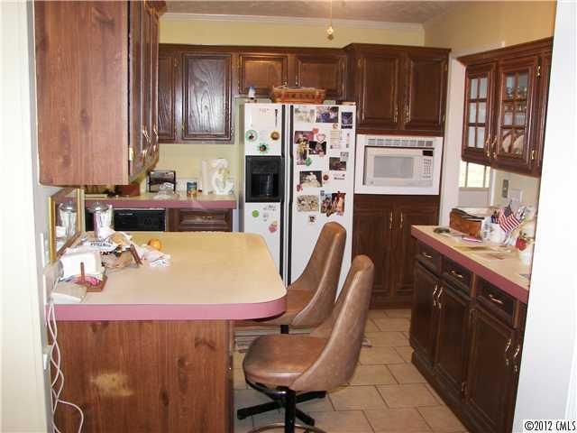 1847 Bobby Ray Rd, Clover, SC 29710