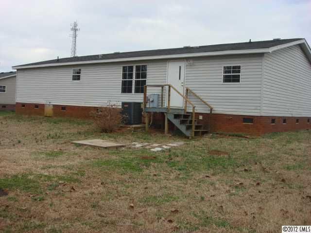 907 Terra Cotta Dr, Lincolnton, NC 28092