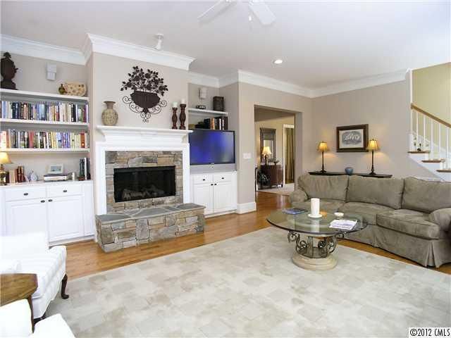 16803 Baywatch Ct, Cornelius, NC 28031