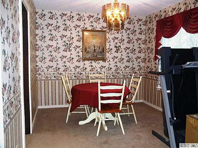 9137 Surrey Rd, Mint Hill, NC 28227