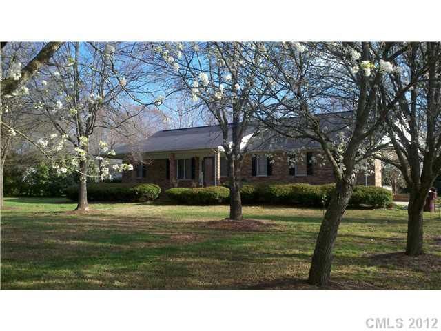 611 Morgan Pl, Marshville, NC 28103