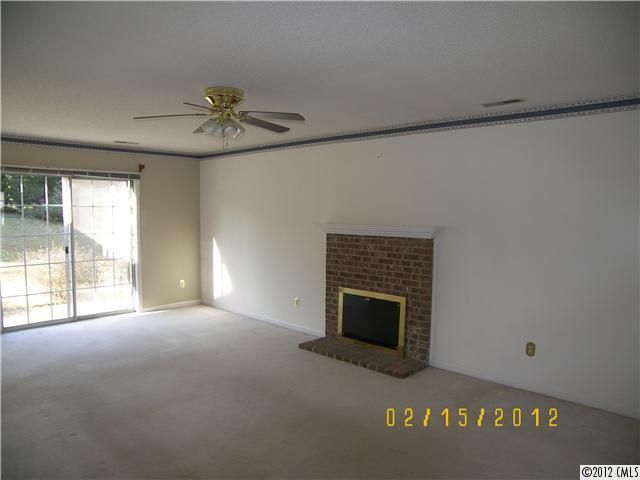 9512 Cedar River Rd, Huntersville, NC 28078
