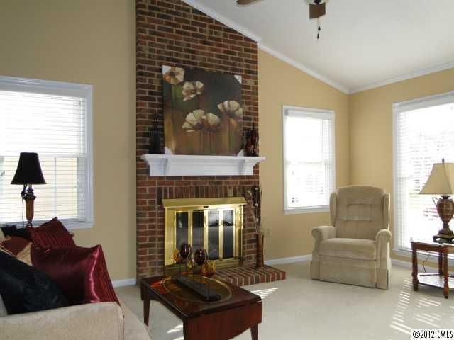 7005 Stoneridge Rd, Charlotte, NC 28226