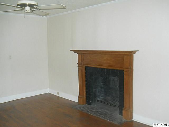 1112 Poston Cir, Gastonia, NC 28054