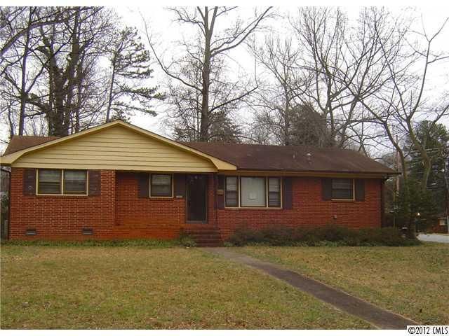 4000 Lubbock Pl, Charlotte, NC 28215