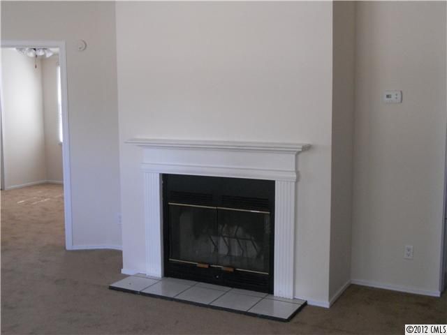 1250 S Salvadore Ct, Gastonia, NC 28052