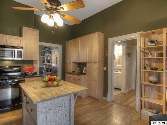2403 Weddington Rd, Monroe, NC 28110