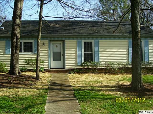 7334 Lancashire Dr, Mint Hill, NC 28227