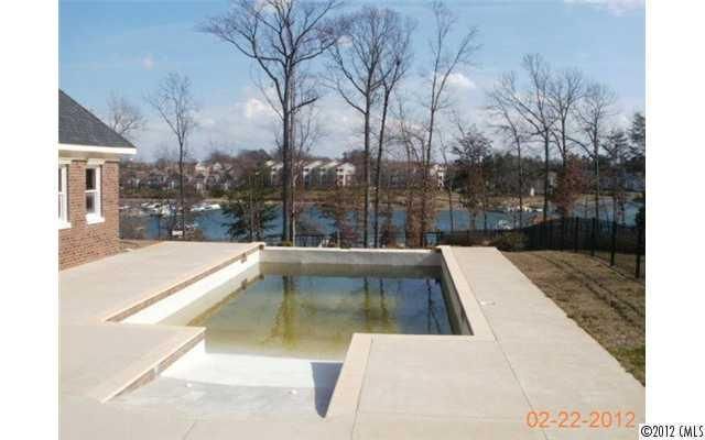 18412 Nantz Rd, Cornelius, NC 28031