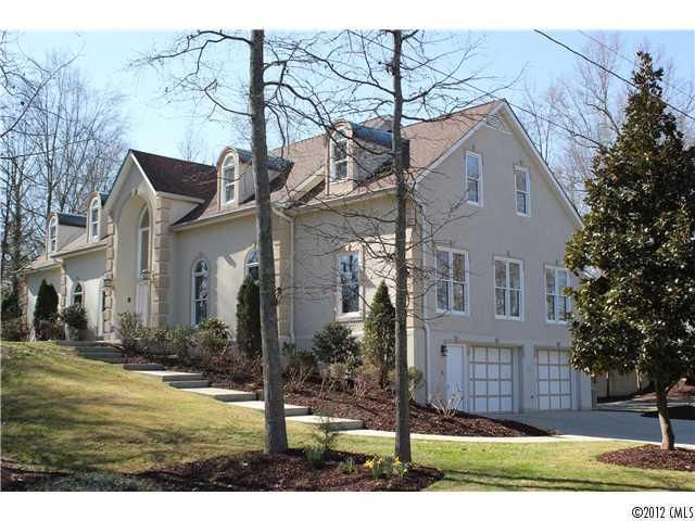 12336 W Providence Rd, Charlotte, NC 28277