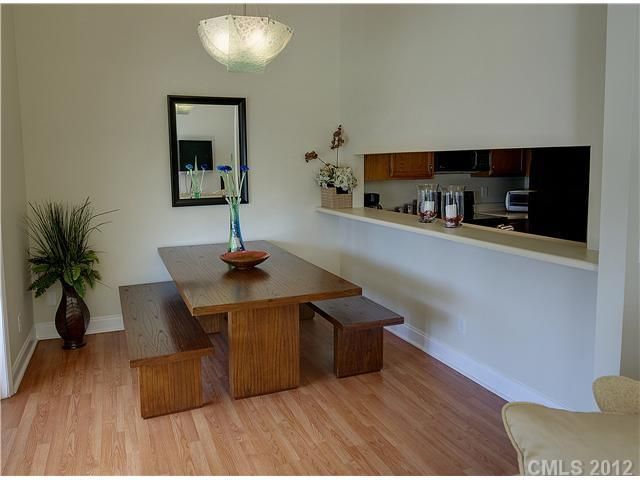 20101 Henderson Rd #M, Cornelius, NC 28031
