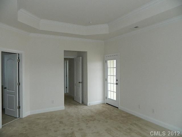 10132 Elizabeth Crest Ln, Charlotte, NC 28277