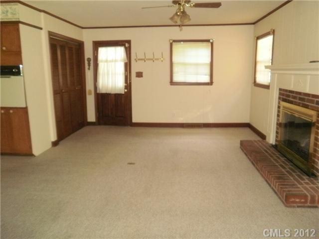 5521 Amity Pl, Charlotte, NC 28212