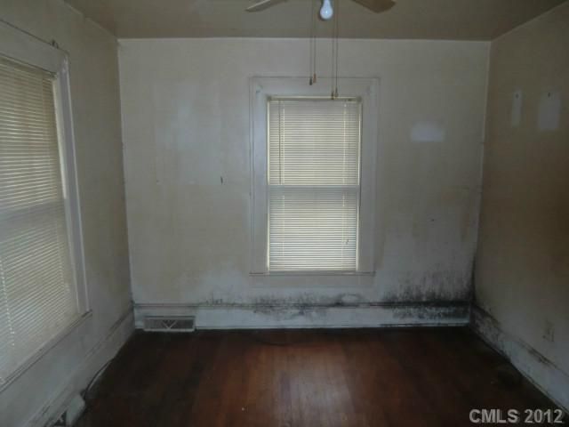 620 Pinoca Rd, Charlotte, NC 28208